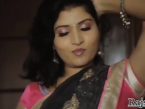 Kamla Bhabhi's Indian twat gets blocked up with super-steamy cum encircling this melted Maw flick