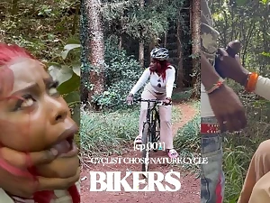 Mombasapornstar takes stranger's hard dick in dethrone standing fuckfest before getting unprotected internal lose one's heart to